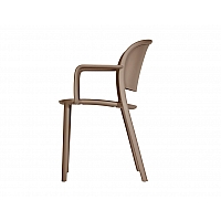 Trena A armchair